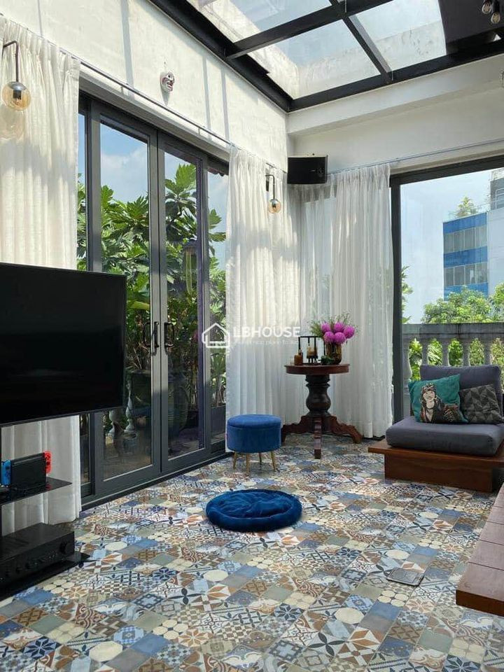 Penhouse -Well-Designed 3-Bedroom Apartment for Families