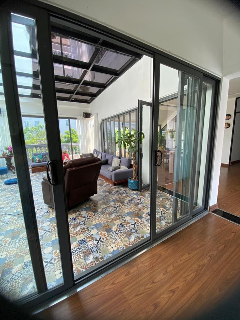 Penhouse -Well-Designed 3-Bedroom Apartment for Families