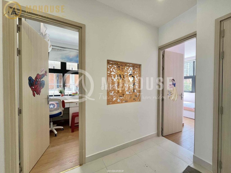 Elegant 3-Bedroom Apartment in Thao Dien