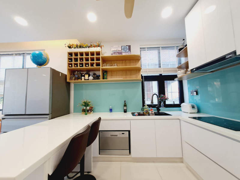 Elegant 3-Bedroom Apartment in Thao Dien