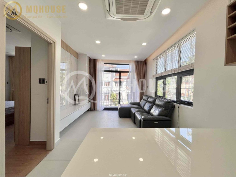 Elegant 3-Bedroom Apartment in Thao Dien