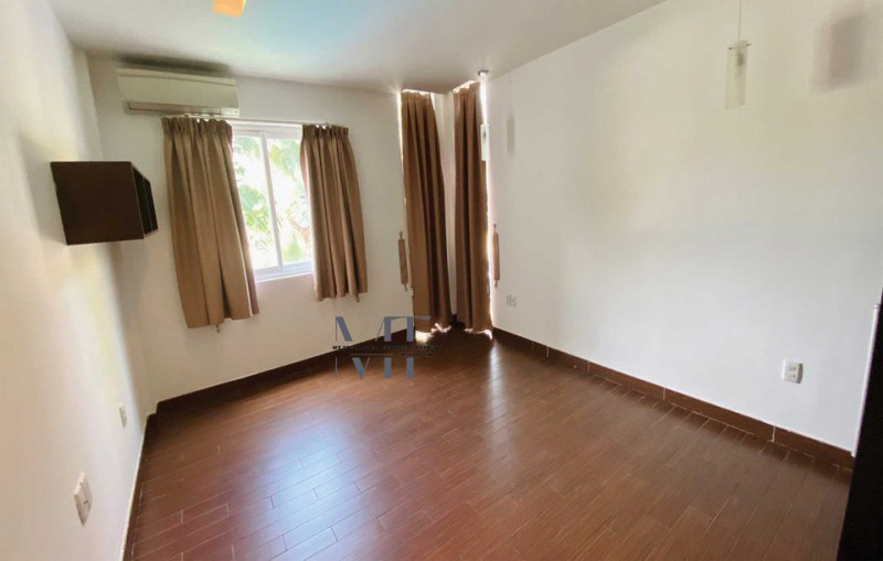 A Warm, Light-Filled 3-Bedroom Space