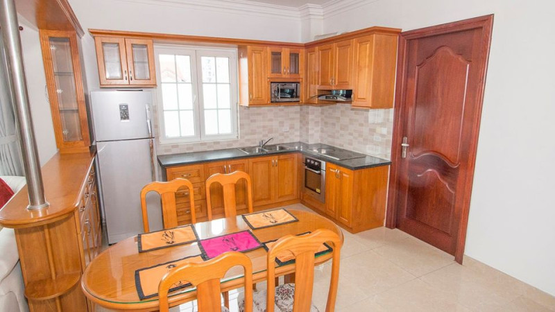 A Gentle, Well-Loved 3-Bedroom Home