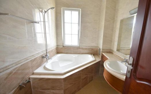 A Gentle, Well-Loved 3-Bedroom Home