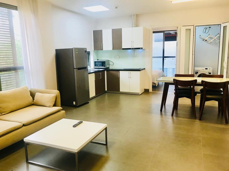 Elegant Urban Living – 3BR Apartment