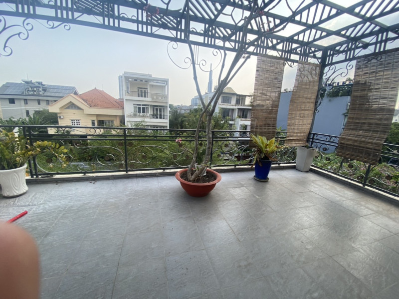 Penhouse -Chic 3BR Apartment in a Prime Thao Dien Location
