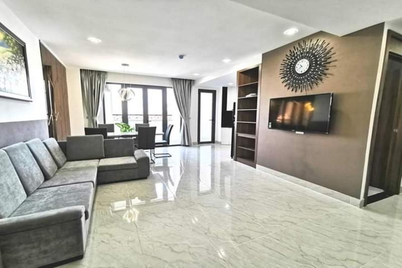 Refined 3-Bedroom Apartment with Natural Light