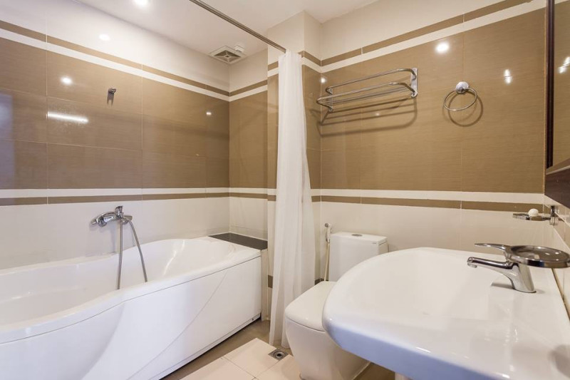 Spacious & Elegant 3BR Apartment