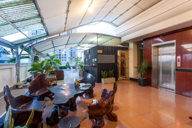 Spacious & Elegant 3BR Apartment