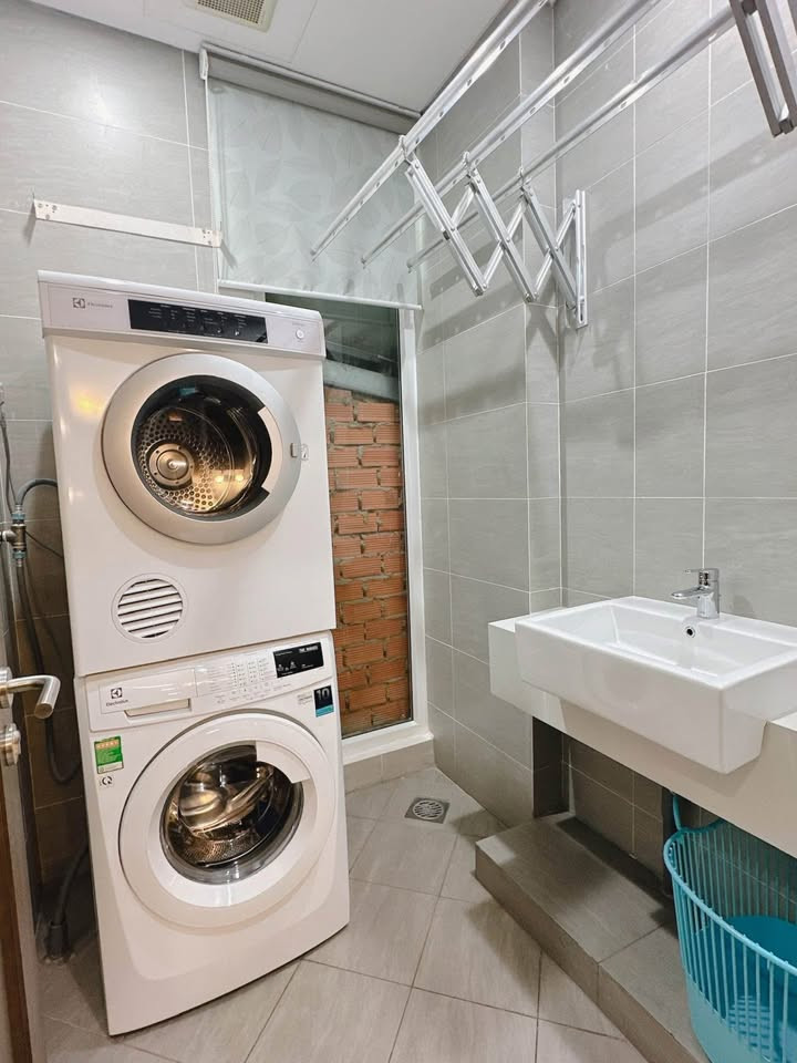 Tranquil 3-Bedroom Living Space in Thao Dien