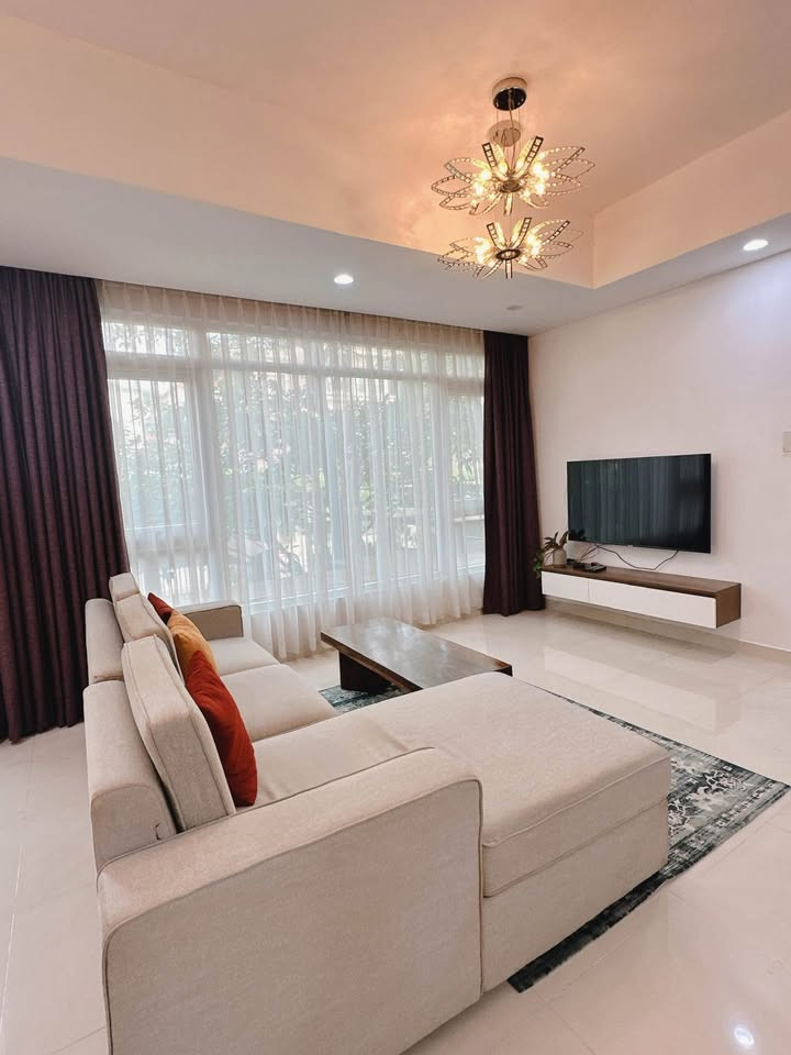 Tranquil 3-Bedroom Living Space in Thao Dien