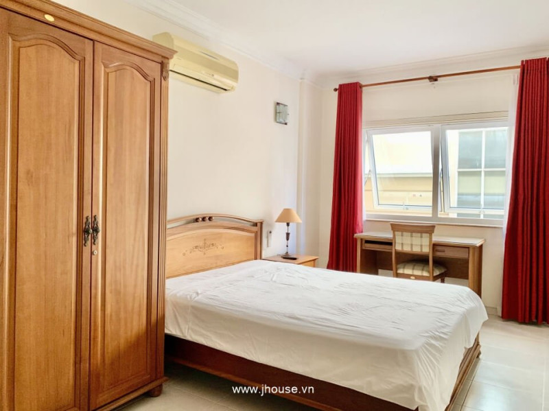 High-End 3BR Apartment with City Comfort