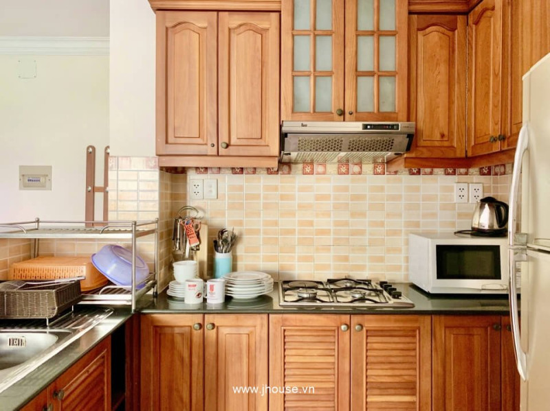 High-End 3BR Apartment with City Comfort