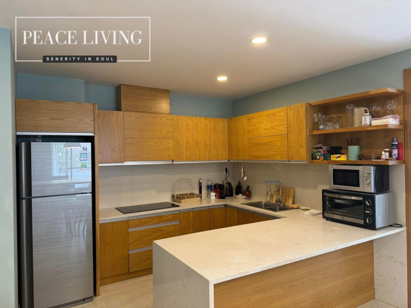 Premium 3BR Apartment with Open Living Space got Big Yard