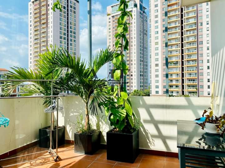 Penhouse -Spacious 3BR Apartment in Thao Dien Neighborhood