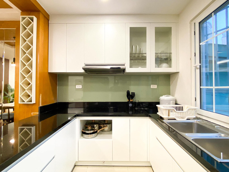 Beautifully Designed 3-Bedroom Apartment