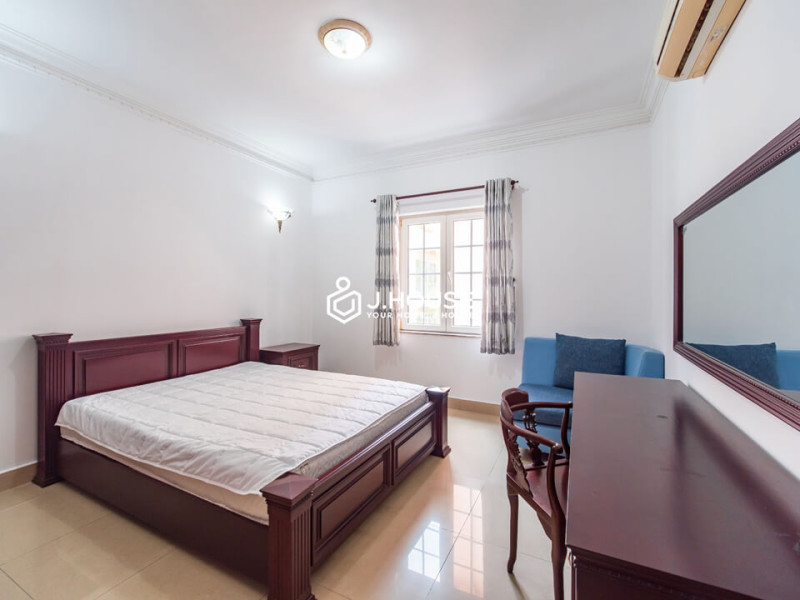 Sophisticated 3BR Apartment for Comfortable Living