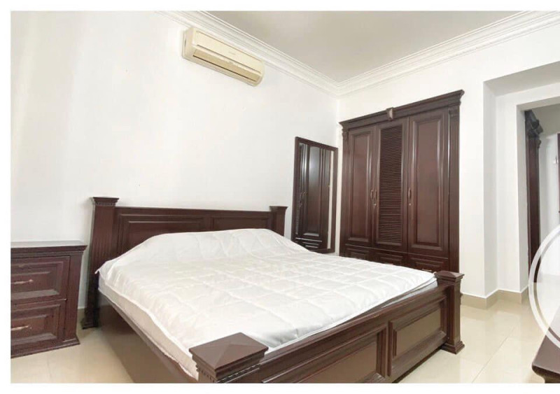 Sophisticated 3BR Apartment for Comfortable Living