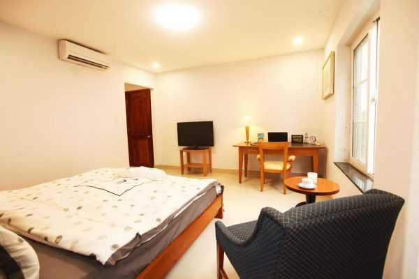 Homey 3BR Apartment with Gentle Style