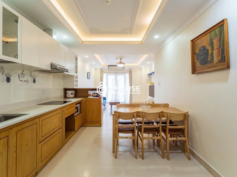 Stylish 3-Bedroom Apartment in Green Thao Dien