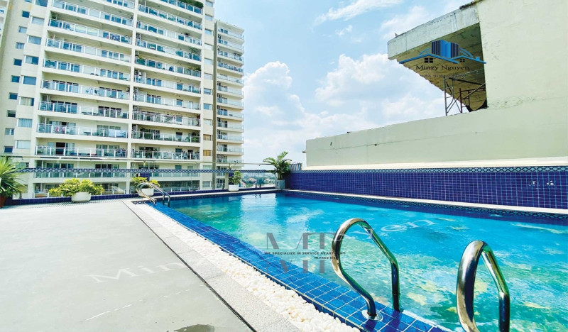 Stylish 3-Bedroom Apartment in Green Thao Dien