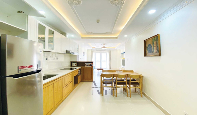 Stylish 3-Bedroom Apartment in Green Thao Dien