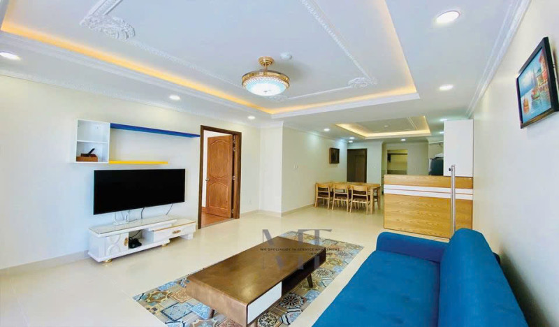 Stylish 3-Bedroom Apartment in Green Thao Dien