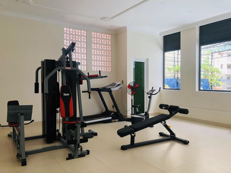 Penhouse Bright & Airy 3-Bedroom Apartment in Thao Dien