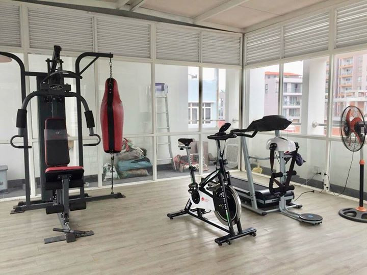 Well-Lit 3-Bedroom Apartment in Prime Area