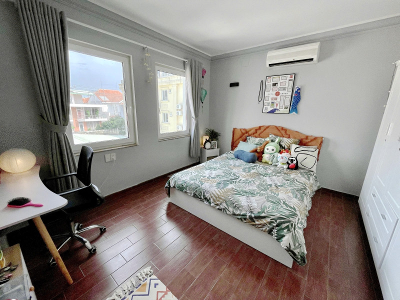 Elegant Yet Cozy 4-Bedroom Apartment in Thao Dien