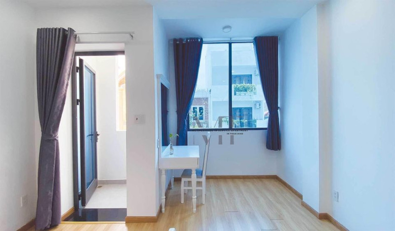 A Simple Space Full of Charm