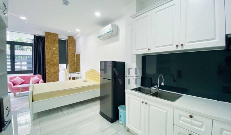 A Simple Space Full of Charm