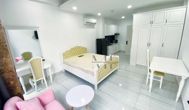 A Simple Space Full of Charm