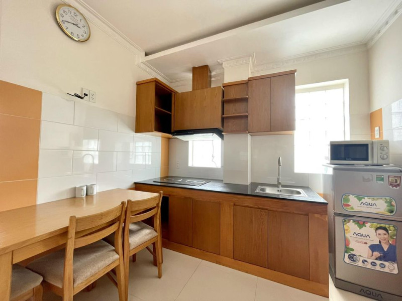 Fresh Living Studio near Riverside Area