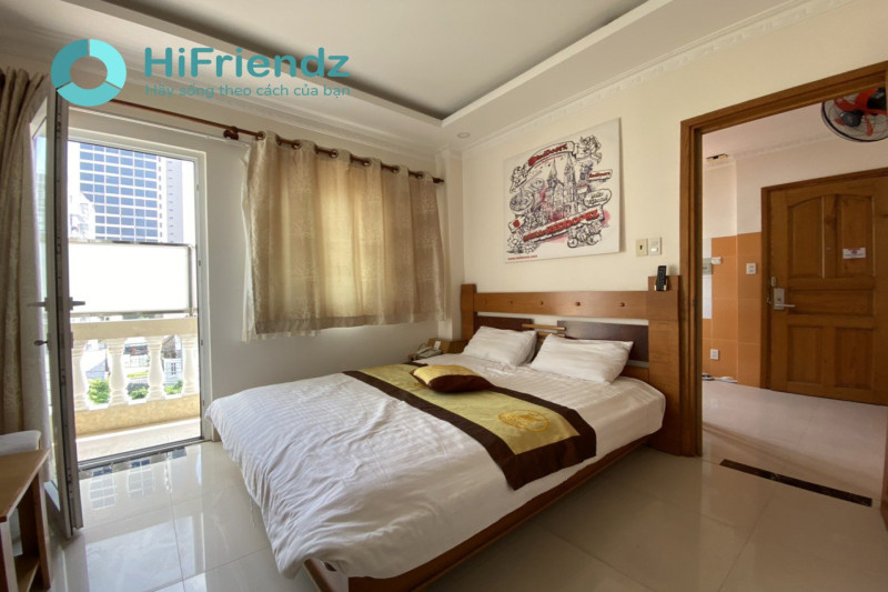 Fresh Living Studio near Riverside Area