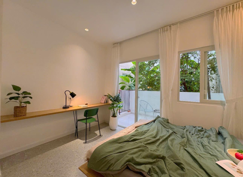 Peaceful Living with a Modern Touch