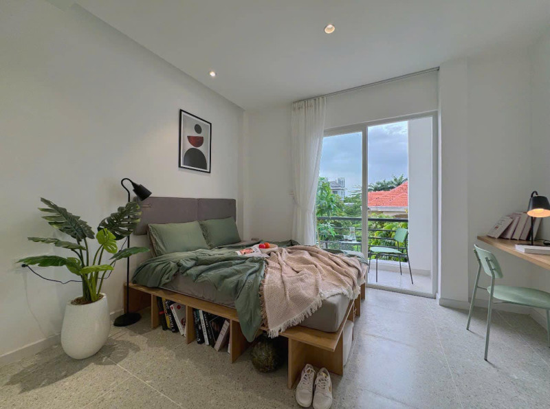 Peaceful Living with a Modern Touch