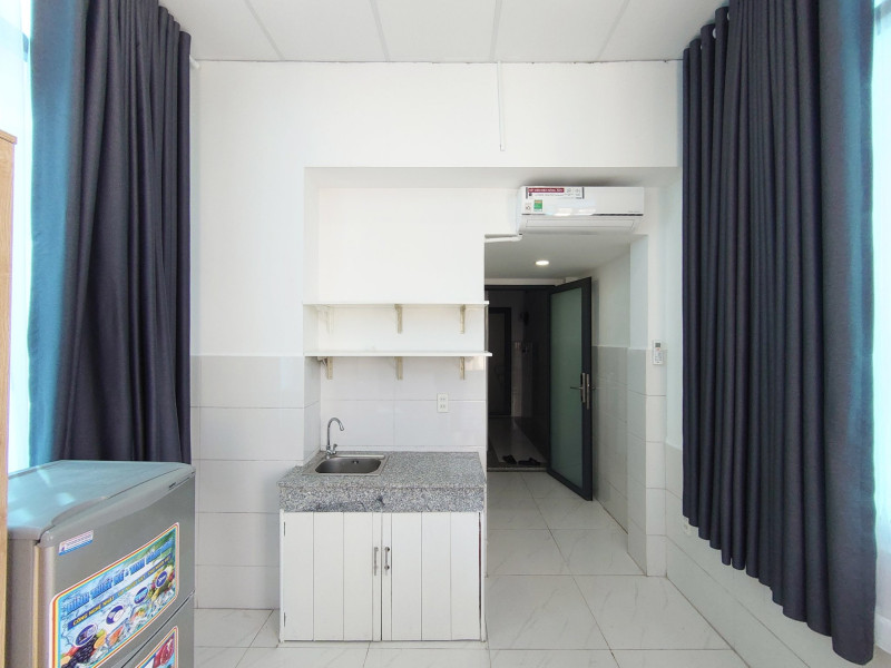 Contemporary Studio near Saigon River