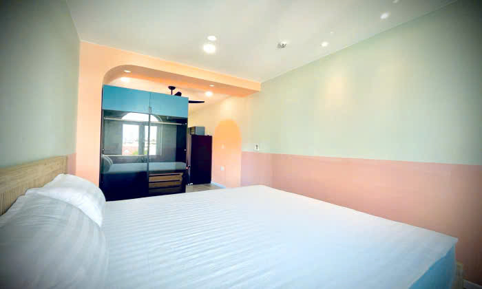 Bright Studio Home with Open Layout – Thao Dien