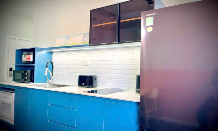 Bright Studio Home with Open Layout – Thao Dien