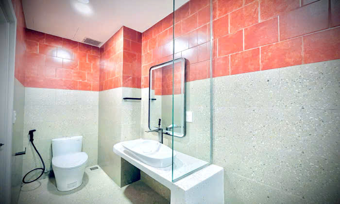 Bright Studio Home with Open Layout – Thao Dien