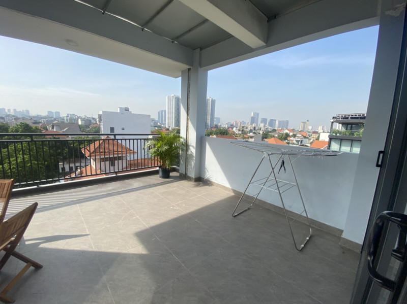 Studio apartment with large private yard -Thảo Điền
