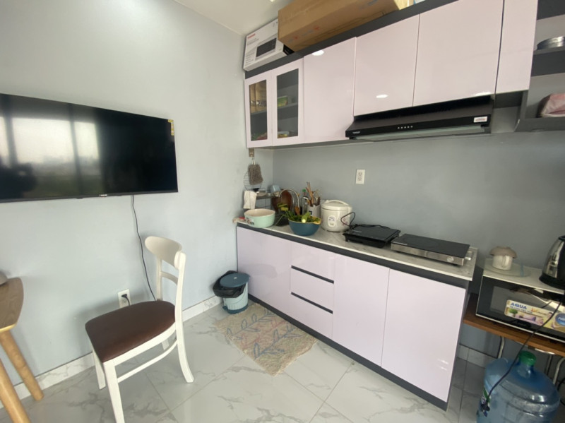Studio apartment with large private yard -Thảo Điền