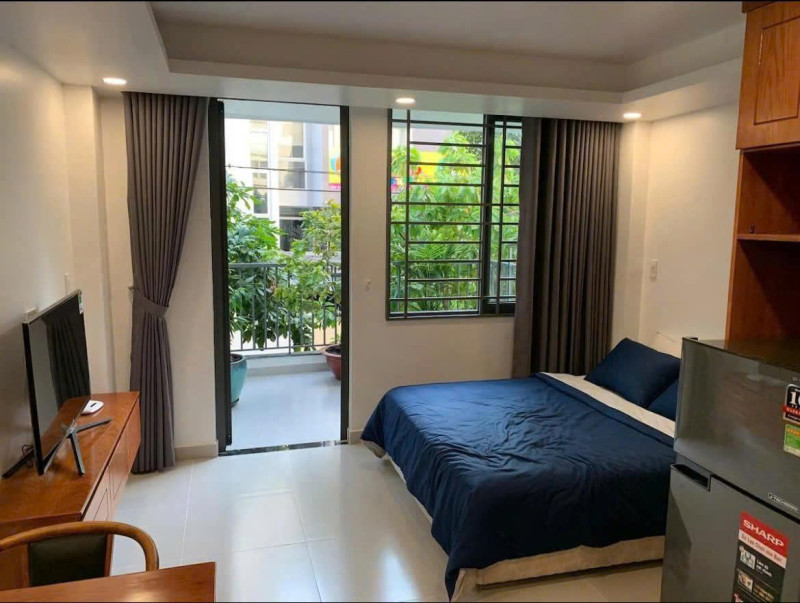 Big balcony studio in THẢO ĐIỀN