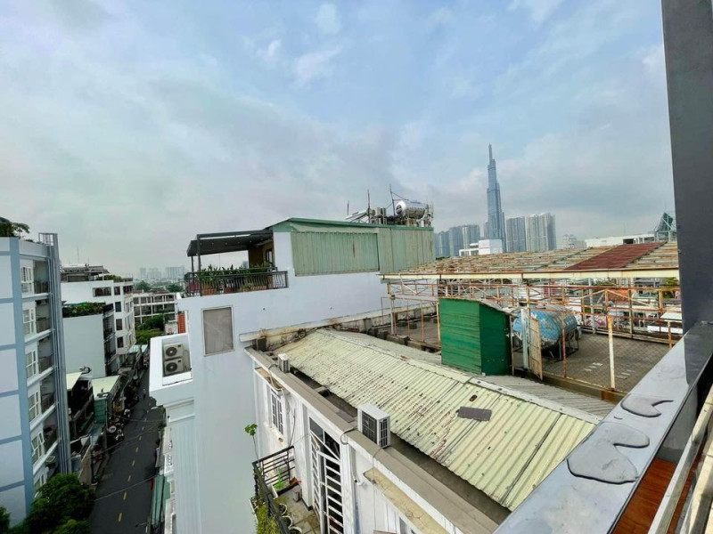 Rooftop studio for rent in Thảo điền