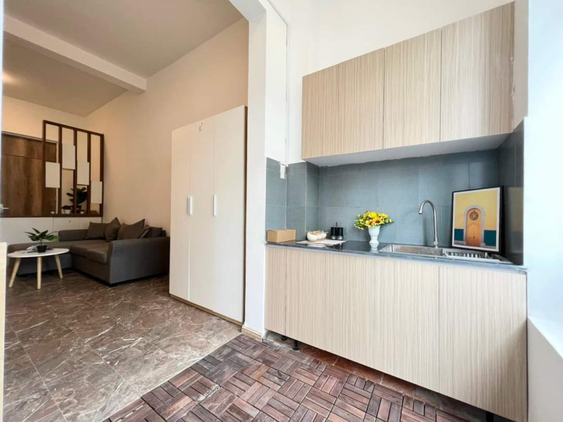 A Studio That Balances Style and Calm