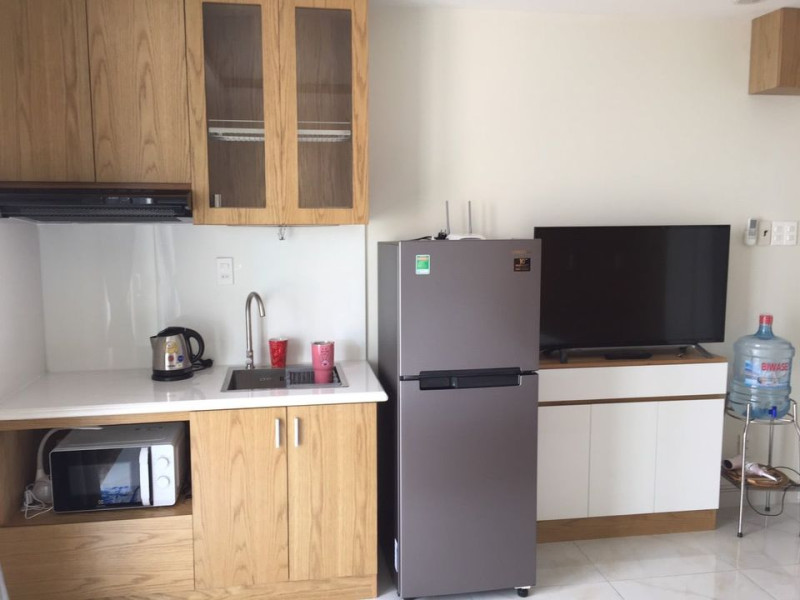 A Bright and Happy Studio