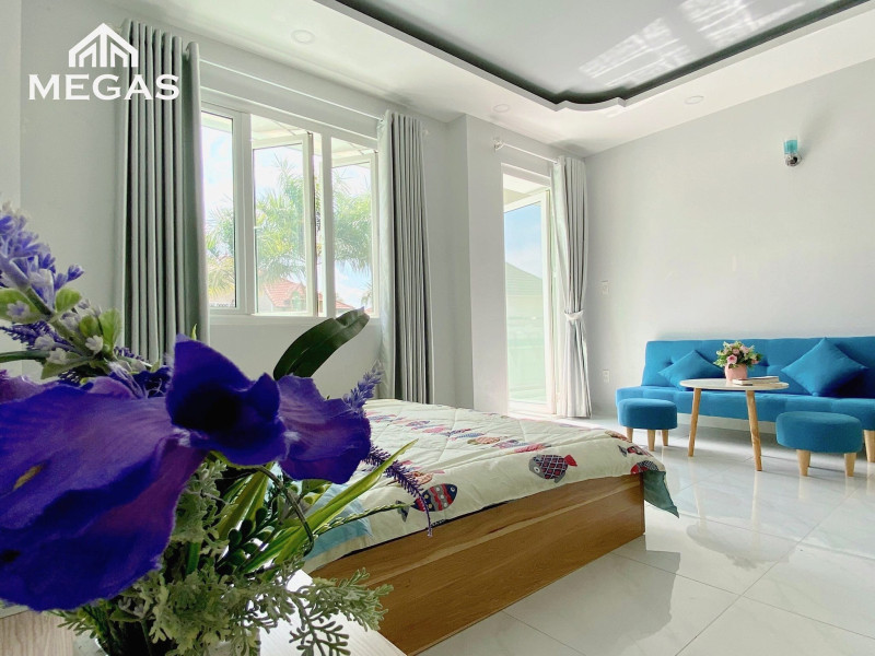 Sunny studio got balcony in Thảo điền