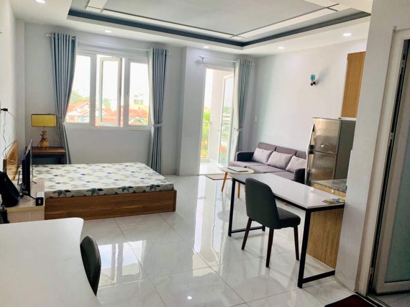 Sunny studio got balcony in Thảo điền