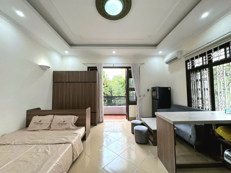 A Clean, Calm Space to Call Home